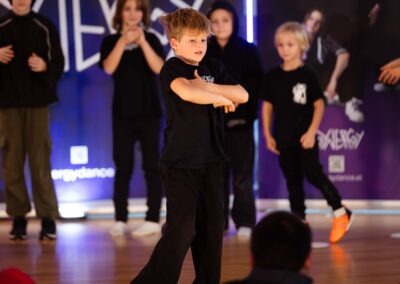 SYND-ChristmasShowKids-2025-Web-10