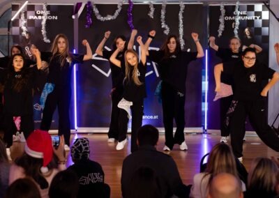 SYND-ChristmasShowKids-2025-Web-17